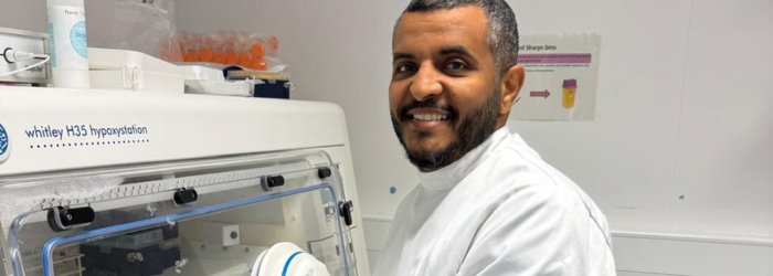 PhD researcher from the University of Manchester, Ammar Sharif, with the Whitley H35 Hypoxystation.